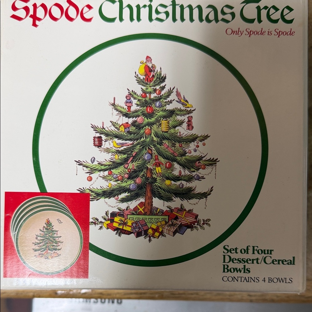 Spode Christmas Tree Holiday Bowls - Set of Four